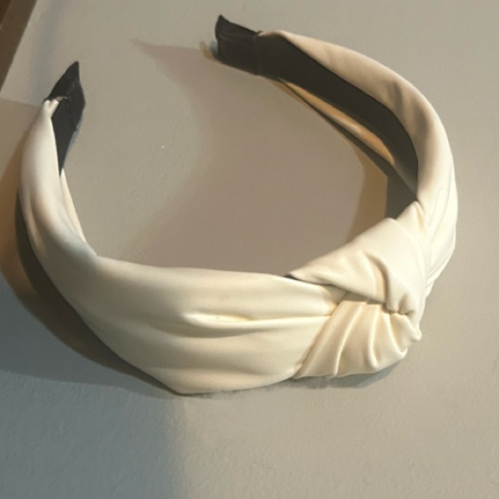 🪄Handmade by me🪄 Faux Cream Leather Headband - hair accessory